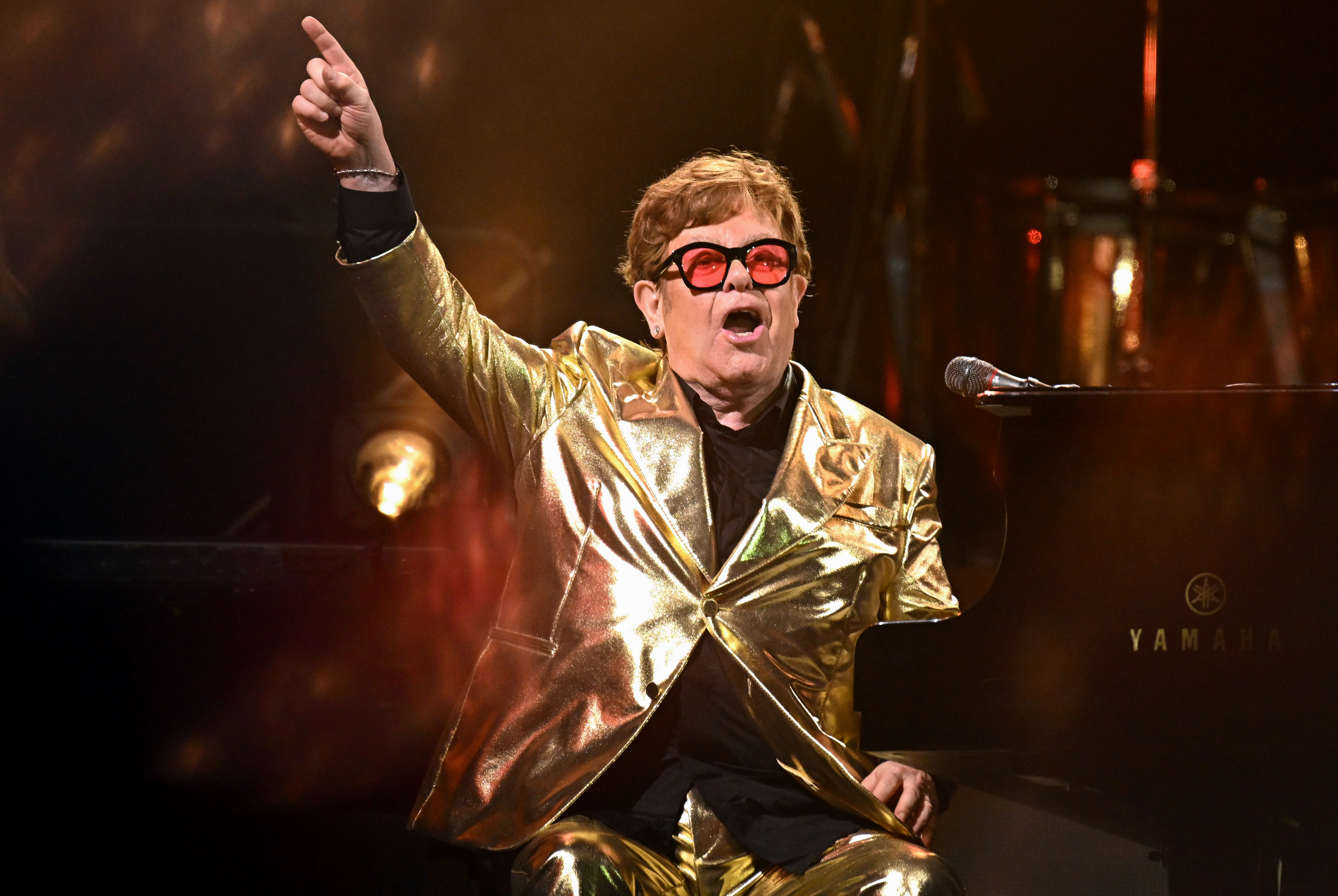 Elton John 2023 beim Glastonbury Festival in England.